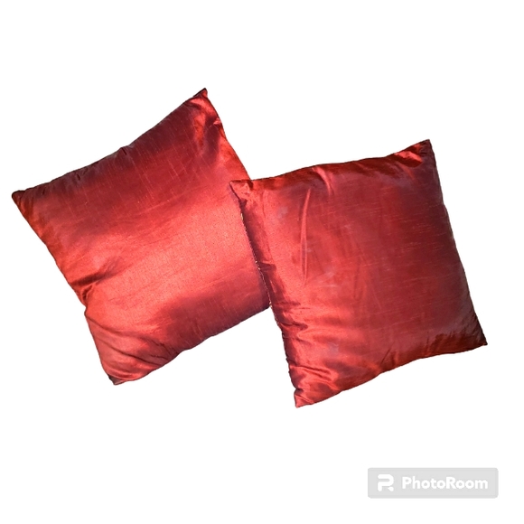 Gorgeous Gold and Maroon Throw Pillows - Picture 2 of 8